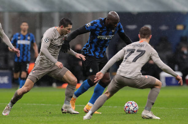 只有通过不 只有通过不