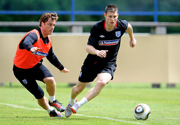 峻的桥梁安 峻的桥梁安